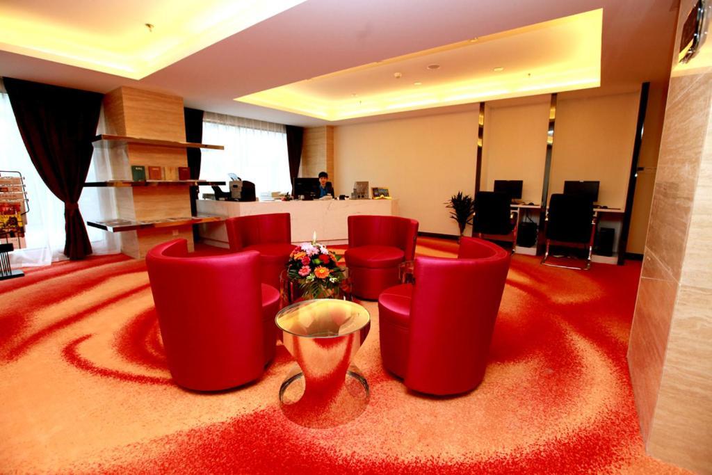 Wuhan New Beacon Jinyinhu International Hotel 外观 照片